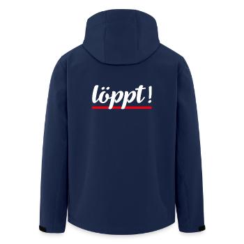 Löppt! | Läuft! | Plattdeutsch norddeutsch Norden - Recycelte Männer Softshell-Jacke von Stanley/Stella - Navy - Hinten - AI Model Male 185 light (185cm)