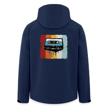 Retro Kassette schmelzend - Recycelte Männer Softshell-Jacke von Stanley/Stella - Navy - Hinten - AI Model Male 185 light (185cm)