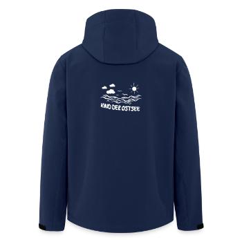 Kind der Ostsee - Recycelte Männer Softshell-Jacke von Stanley/Stella - Navy - Hinten - AI Model Male 185 light (185cm)