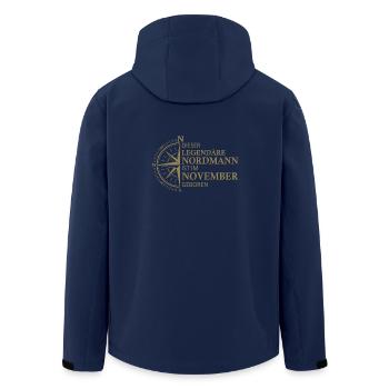 Nordisch Geburtstag November Nordsee - Recycelte Männer Softshell-Jacke von Stanley/Stella - Navy - Hinten - AI Model Male 185 light (185cm)