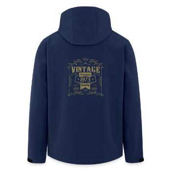 Millésime 1973 Ornements d’anniversaire Old School - Veste softshell homme en polyester recyclé Stanley/Stella - marine - Dos - AI Model Male 185 light (185cm)