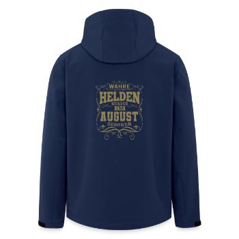 Wahre Helden wurden im August geboren - Recycelte Männer Softshell-Jacke von Stanley/Stella - Navy - Hinten - AI Model Male 185 light (185cm)