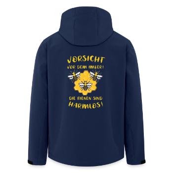 Vorsicht Vor Dem Imker Die Bienen Sind Harmlos - Recycelte Männer Softshell-Jacke von Stanley/Stella - Navy - Hinten - AI Model Male 185 light (185cm)