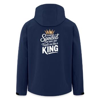 Nicht verwöhnt, meine Frau behandelt wie ein König - Recycelte Männer Softshell-Jacke von Stanley/Stella - Navy - Hinten - AI Model Male 185 light (185cm)