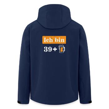 Ich bin 39 plus Bier 40. Geburtstag - Recycelte Männer Softshell-Jacke von Stanley/Stella - Navy - Hinten - AI Model Male 185 light (185cm)