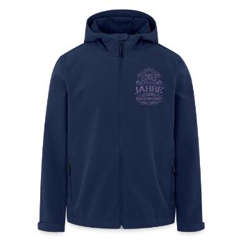 Geburtstag Perfektion 55 Jahre Vintage - Recycelte Männer Softshell-Jacke von Stanley/Stella - Navy - Vorne - AI Model Male 185 light (185cm)