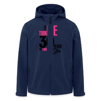 It took me 30 years to look this cute - Recycelte Männer Softshell-Jacke von Stanley/Stella - Navy - Vorne - AI Model Male 185 light (185cm)
