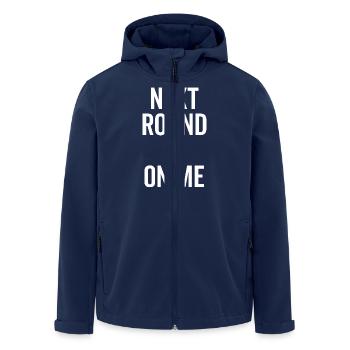Die nächste Runde geht auf mich - Recycelte Männer Softshell-Jacke von Stanley/Stella - Navy - Vorne - AI Model Male 185 light (185cm)