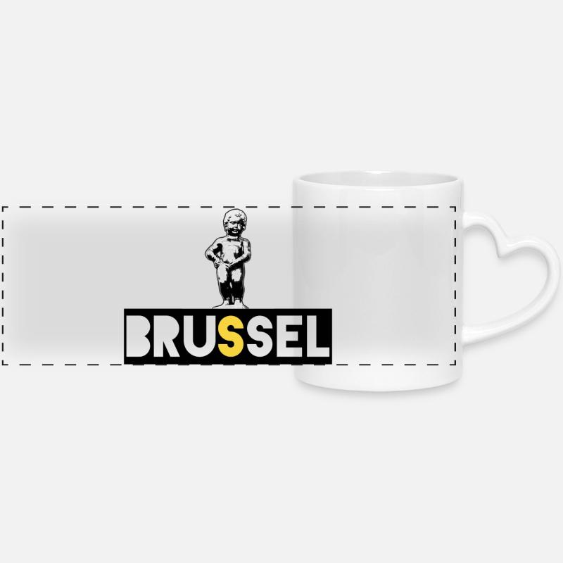 Brussels Manneken Pis - Panoramic mug with heart handle - white