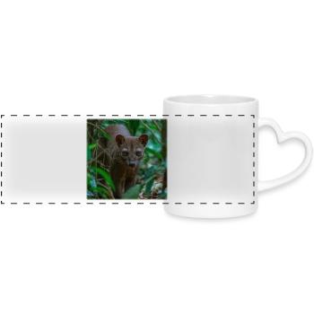 Fossa rare – Chasse silencieuse dans la forêt tropicale - Mug panoramique avec anse en forme de cœur - blanc - Devant