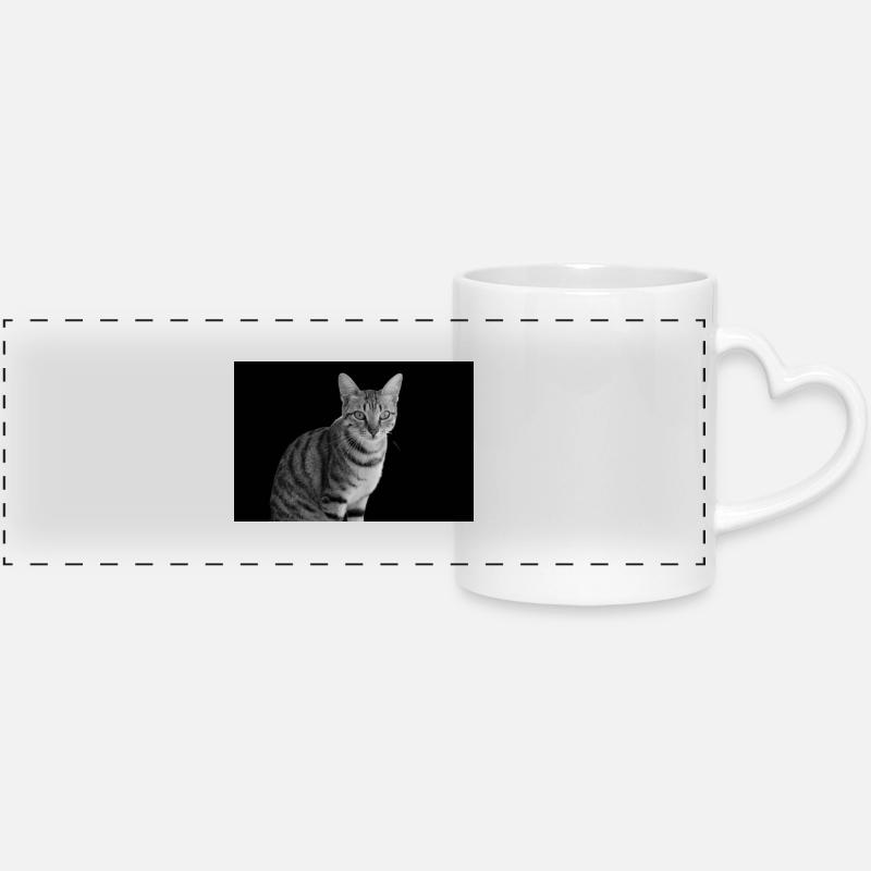 Chat blanc-noir - Mug panoramique avec anse en forme de cœur - blanc