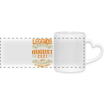 2021 August Geburtstag Legende - Panoramatasse mit Herzhenkel - Weiß - Vorne