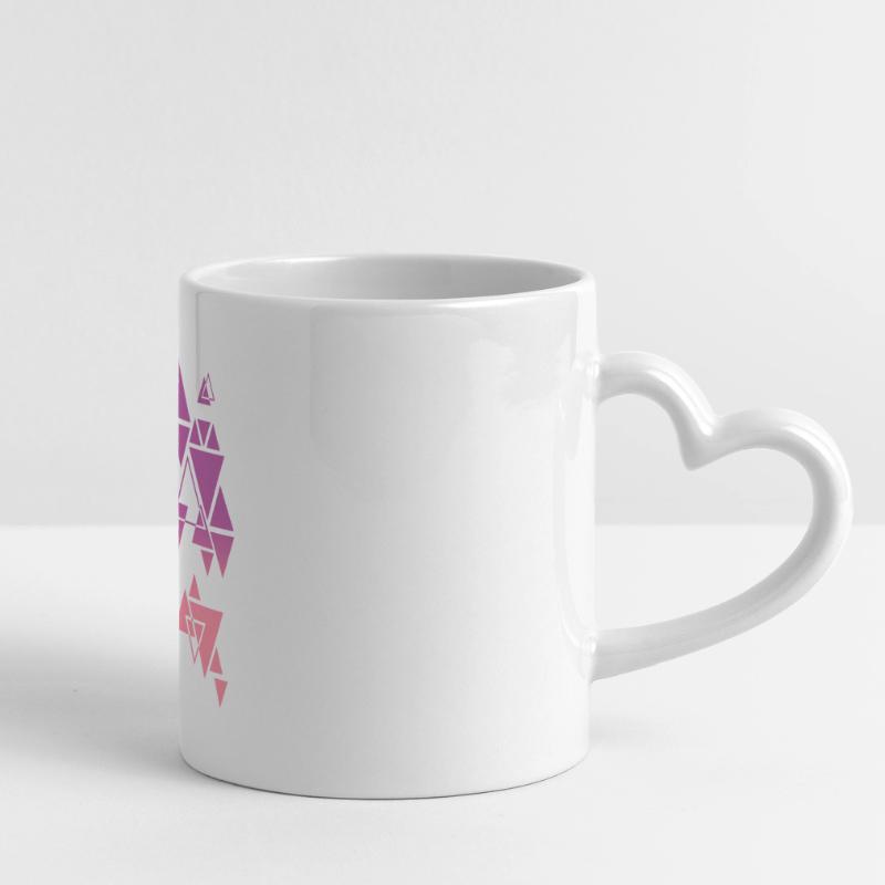 Gradient Triangle Pattern Pink Panoramic mug with heart handle