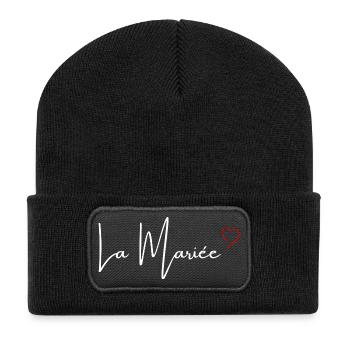 Die rote Herzbraut - Recycelte Patch Beanie - Schwarz - Vorne