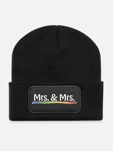 Rainbow Mrs and Mrs white LGBT lgbtqi queer - Recycled Patch Beanie - black