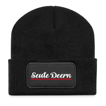 Seute Deern | Plattdeutsch | Norddeutsch | Norden - Recycelte Patch Beanie - Schwarz - Vorne