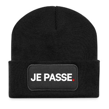 JE PASSE | Expression humour minimaliste - Beanie recyclé à patch - noir - Devant