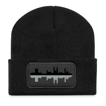 Skyline Basel - Recycelte Patch Beanie - Schwarz - Vorne