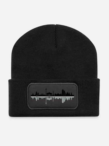 Skyline Berlin - Recycelte Patch Beanie - Schwarz