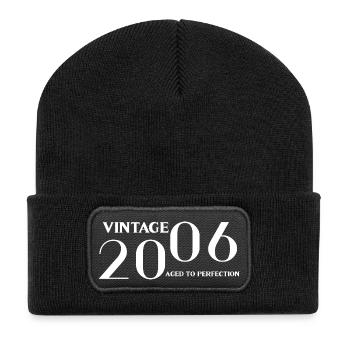 Vintage 2006 aged to perfection - Recycled Patch Beanie - black - Front