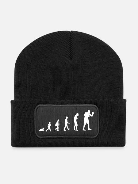 Evolution vom Baby zum Boxer - Recycelte Patch Beanie - Schwarz