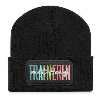 Trainerin mit Herz Geschenk - Recycelte Patch Beanie - Schwarz - Vorne