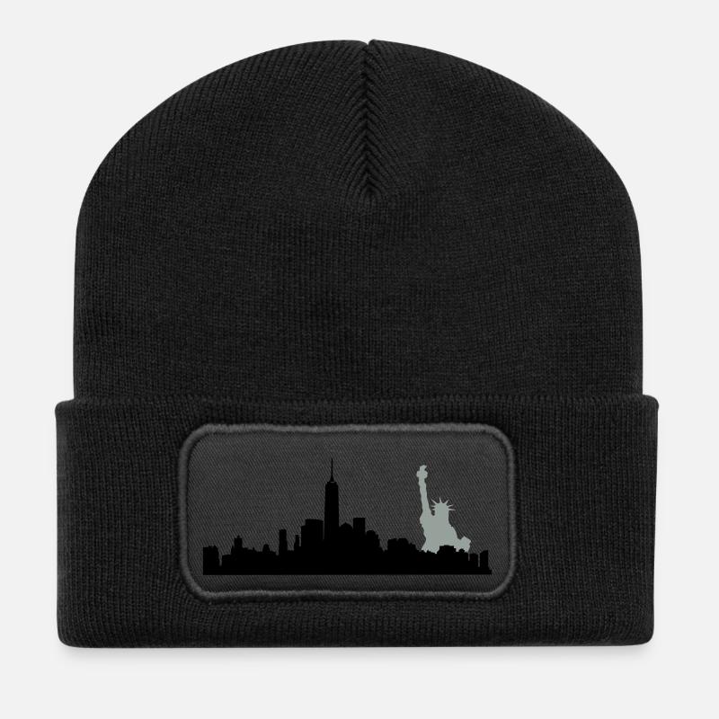 manhatten skyline - Recycelte Patch Beanie - Schwarz