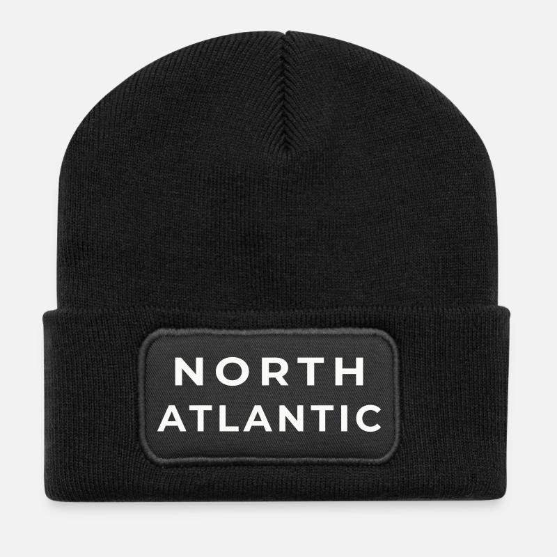 NORDATLANTIK | Wilde Authentizität - Recycelte Patch Beanie - Schwarz