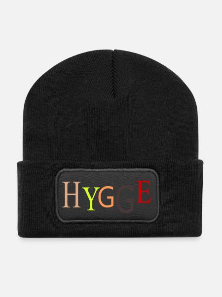 HYGGE - Recycelte Patch Beanie - Schwarz