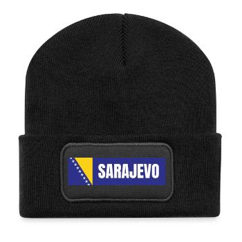 Sarajevo in Bosnien und Herzegowina Flaggenfarben - Recycelte Patch Beanie - Schwarz - Vorne