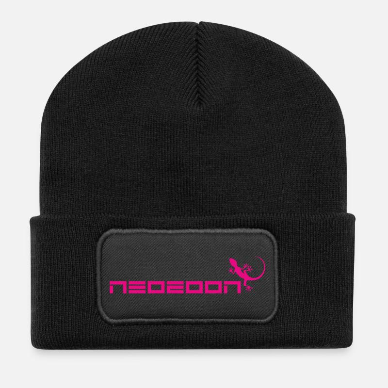 neozoon magenta - Recycelte Patch Beanie - Schwarz