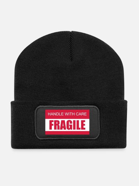 FRAGILE Handle with care 2c - Recycelte Patch Beanie - Schwarz