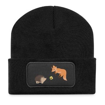 Fuchs und Igel spielen mit einer Kastanie Fußball - Recycelte Patch Beanie - Schwarz - Vorne
