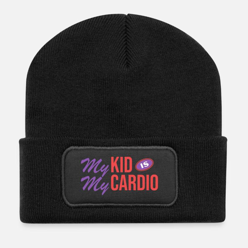 Elternfitness – My Kid is My Cardio - Recycelte Patch Beanie - Schwarz