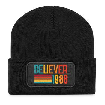 Believe 1986 Regenbogen Retro - Recycelte Patch Beanie - Schwarz - Vorne