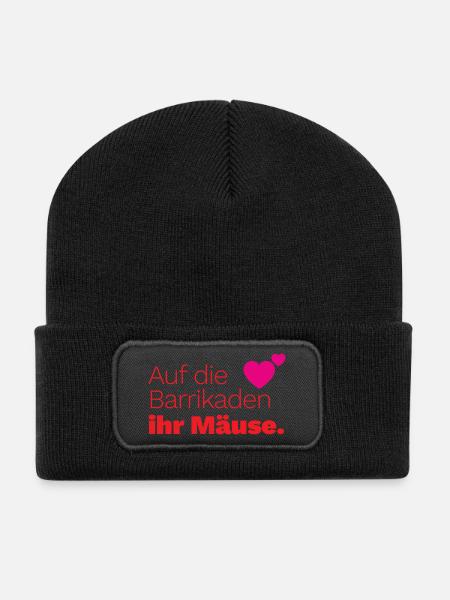 Auf die Barrikaden ihr Mäuse. - Recycelte Patch Beanie - Schwarz