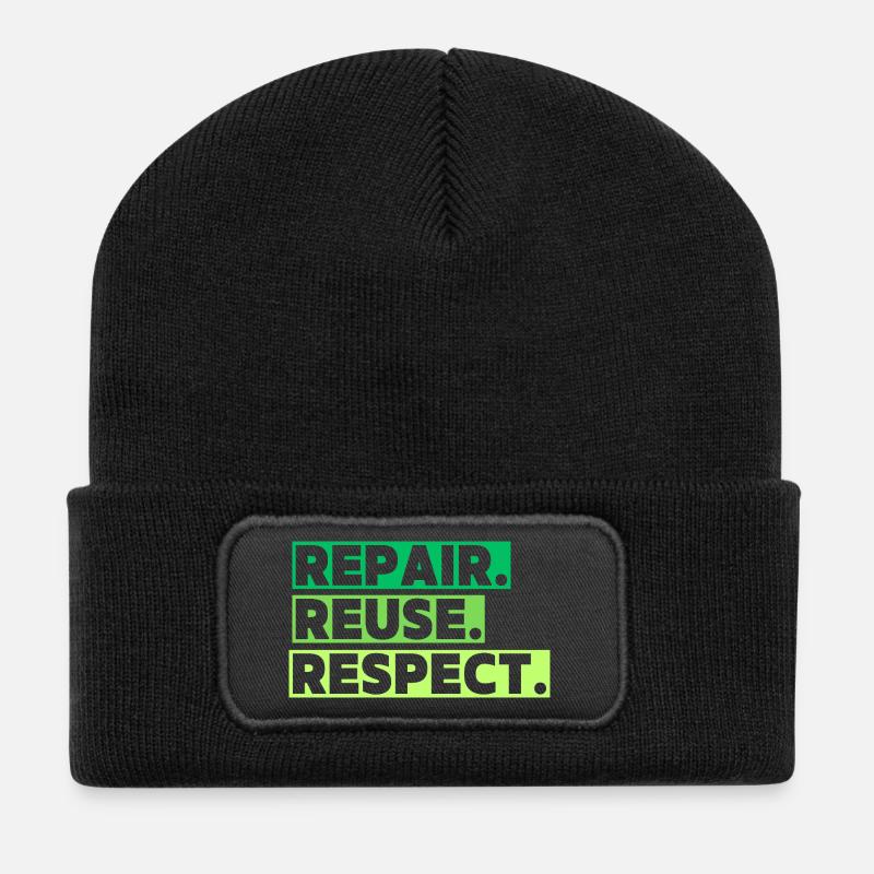 Ein ökologisches Thema mit einer Botschaft - Recycelte Patch Beanie - Schwarz