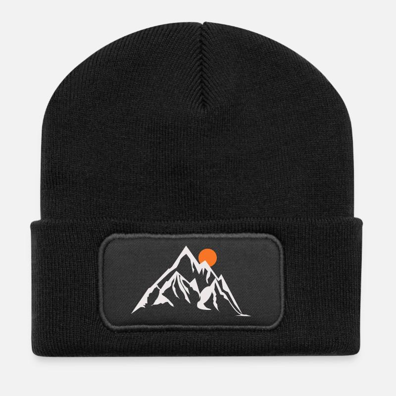 The sunny Summit - Recycled Patch Beanie - black