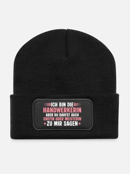 Handwerkerin aber du darfst auch Chefin sagen - Recycelte Patch Beanie - Schwarz