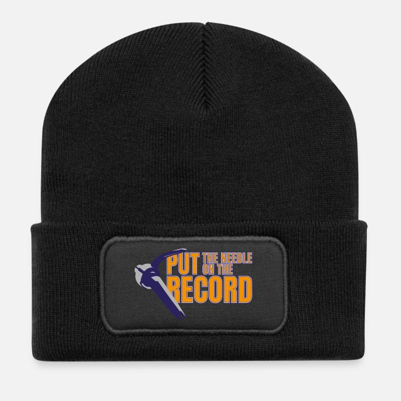 Needle on the plate - Recycled Patch Beanie - black
