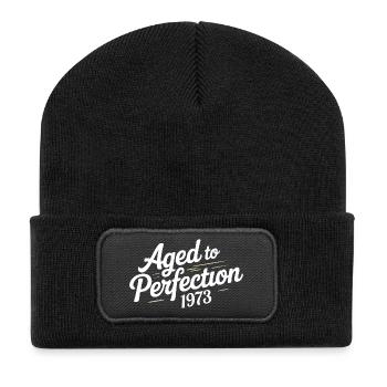 1973 Design für den 53 – Seit 53 Jahren - Recycelte Patch Beanie - Schwarz - Vorne