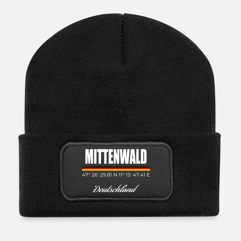 Mittenwald - Recycelte Patch Beanie - Schwarz