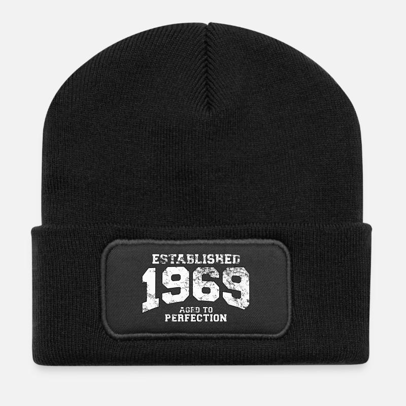 established 1969 - aged to perfection (de) - Recycelte Patch Beanie - Schwarz