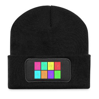 Rocksänger in der Pop Art - Recycelte Patch Beanie - Schwarz - Vorne