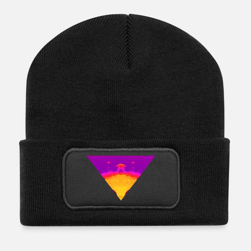 Neon Vortex, Cyber Sunset - Recycelte Patch Beanie - Schwarz