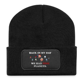 ZU MEINER ZEIT HATTEN WIR 9 Planeten - Recycelte Patch Beanie - Schwarz - Vorne