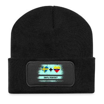 Ecuador und Schweden 100% perfekt / Geschenk - Recycelte Patch Beanie - Schwarz - Vorne