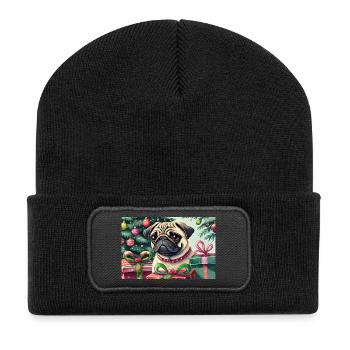 Niedlicher Weihnachts-Pug mit Geschenken - Recycelte Patch Beanie - Schwarz - Vorne