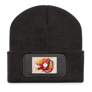 Bunte Chilischoten und Knoblauch - Recycelte Patch Beanie - Dunkelgrau - Vorne