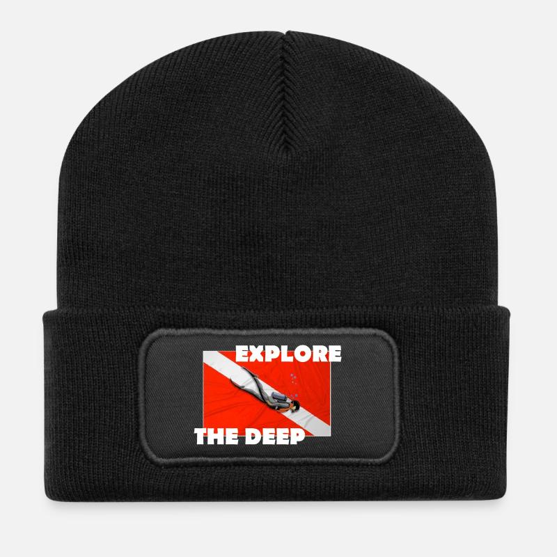 EXPLORE THE DEEP - Recycled Patch Beanie - black
